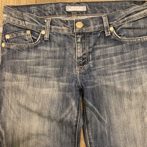 Rock & Republic Woman’s Jeans - Picture 4 of 10
